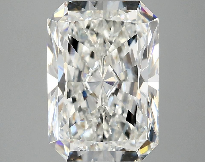 3.95 Carat Radiant Shaped Ideal Cut VVS2 IGI Certified Lab Grown Diamond
