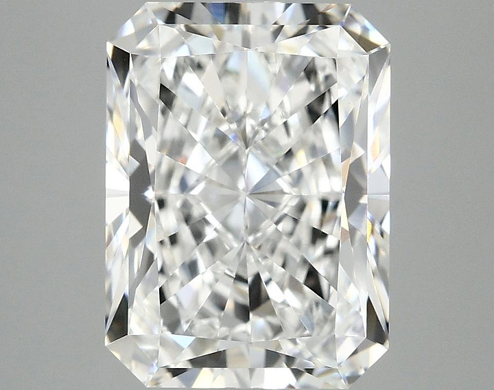 4.03 Carat Radiant Shaped Excellent Cut VVS2 IGI Certified Lab Grown Diamond