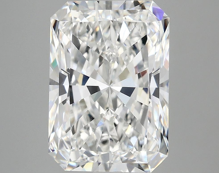 4.03 Carat Radiant Shaped Ideal Cut VVS2 IGI Certified Lab Grown Diamond