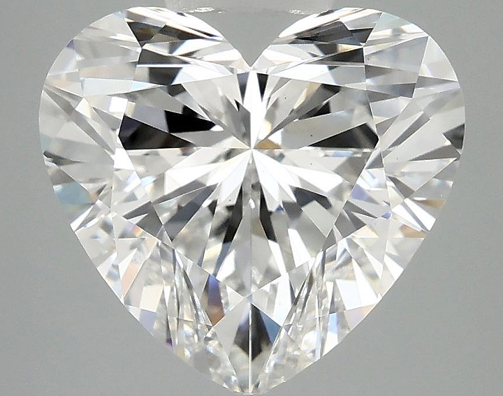 4.08 Carat Heart Shaped Ideal Cut VS2 IGI Certified Lab Grown Diamond