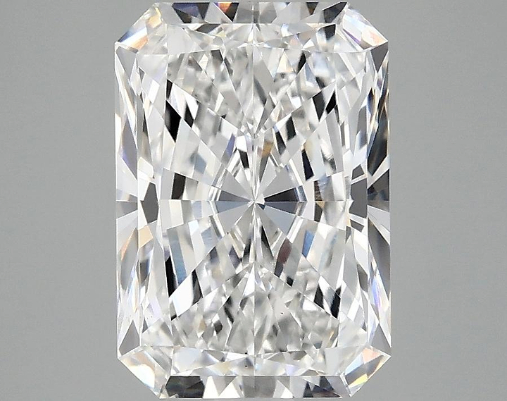 3.08 Carat Radiant Shaped Ideal Cut VS1 IGI Certified Lab Grown Diamond