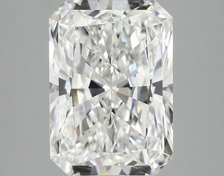 3.08 Carat Radiant Shaped Ideal Cut VVS2 IGI Certified Lab Grown Diamond