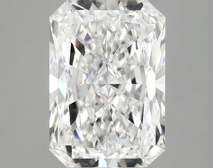 3.03 Carat Radiant Shaped Ideal Cut VS1 IGI Certified Lab Grown Diamond