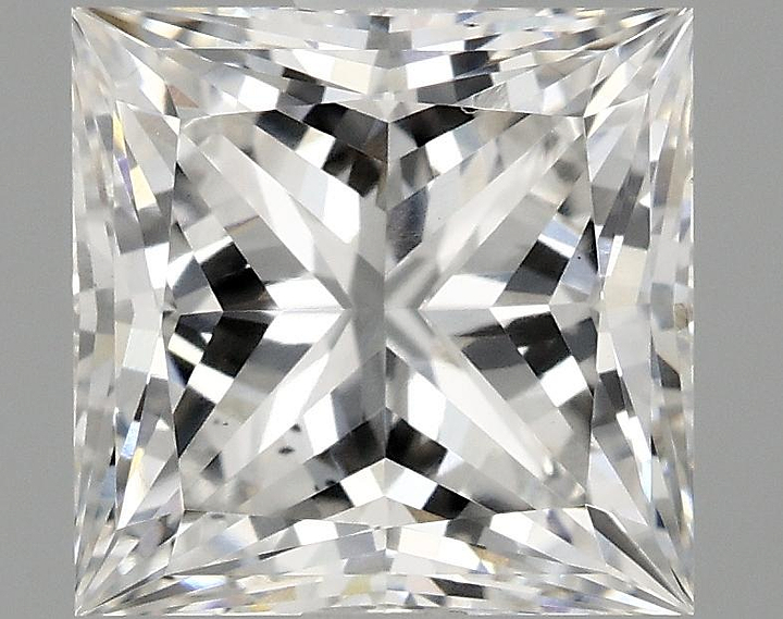2.1 Carat Princess Shaped Ideal Cut VS2 IGI Certified Lab Grown Diamond