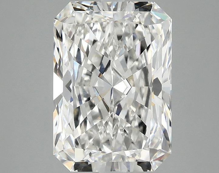 3.55 Carat Radiant Shaped Ideal Cut VVS2 IGI Certified Lab Grown Diamond