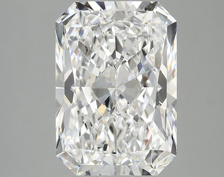 4.06 Carat Radiant Shaped Ideal Cut VVS2 IGI Certified Lab Grown Diamond