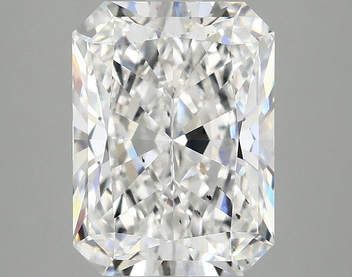 3.09 Carat Radiant Shaped Excellent Cut SI1 IGI Certified Lab Grown Diamond