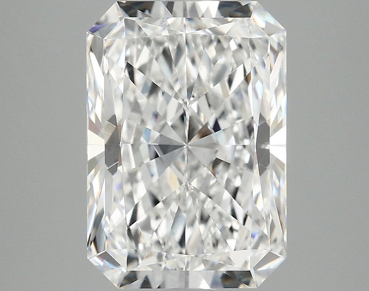 4.0 Carat Radiant Shaped Ideal Cut VVS2 IGI Certified Lab Grown Diamond