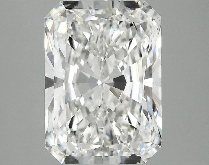 4.01 Carat Radiant Shaped Ideal Cut VVS2 IGI Certified Lab Grown Diamond