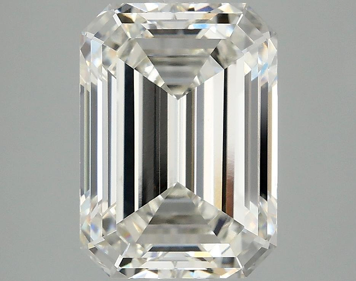 4.05 Carat Emerald Shaped Excellent Cut VS2 IGI Certified Lab Grown Diamond