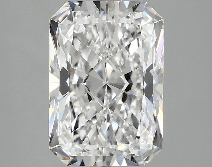 3.07 Carat Radiant Shaped Ideal Cut VVS2 IGI Certified Lab Grown Diamond