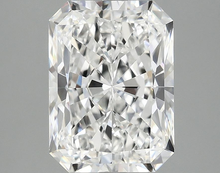 3.06 Carat Radiant Shaped Excellent Cut VVS2 IGI Certified Lab Grown Diamond