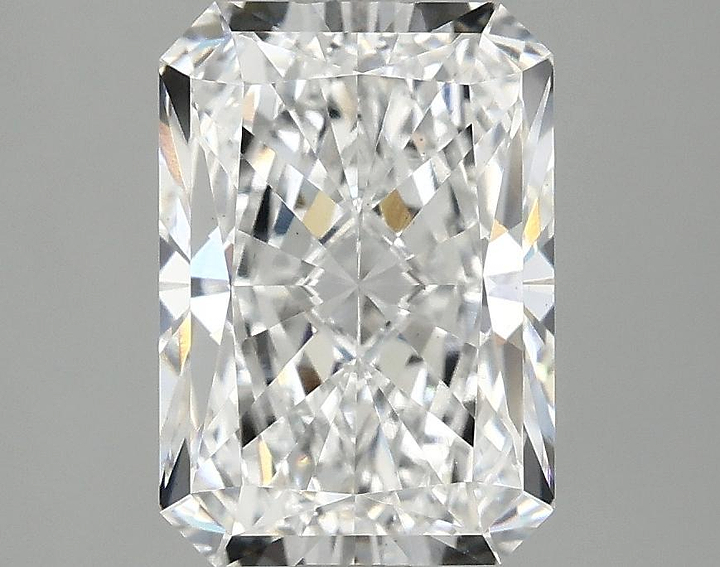3.02 Carat Radiant Shaped Ideal Cut VS2 IGI Certified Lab Grown Diamond