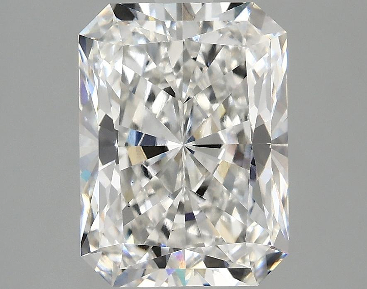 3.08 Carat Radiant Shaped Excellent Cut VS1 IGI Certified Lab Grown Diamond