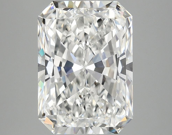 4.03 Carat Radiant Shaped Ideal Cut VS2 IGI Certified Lab Grown Diamond