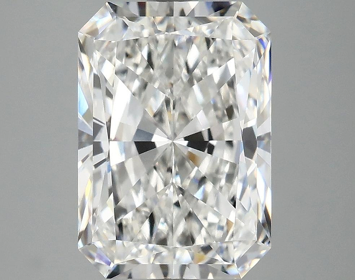 4.08 Carat Radiant Shaped Ideal Cut VVS2 IGI Certified Lab Grown Diamond