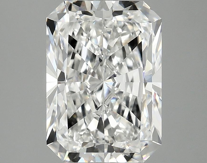 3.02 Carat Radiant Shaped Ideal Cut VVS2 IGI Certified Lab Grown Diamond