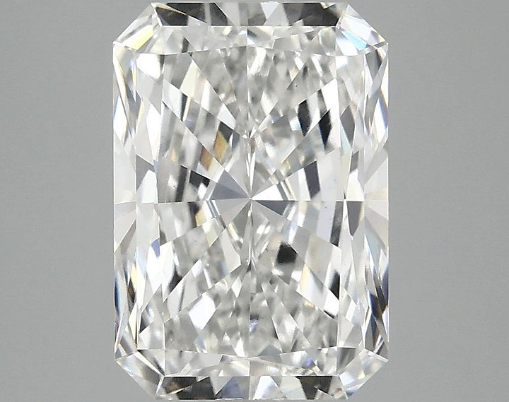 3.0 Carat Radiant Shaped Ideal Cut VS1 IGI Certified Lab Grown Diamond