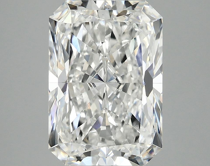 3.69 Carat Radiant Shaped Ideal Cut VS1 IGI Certified Lab Grown Diamond