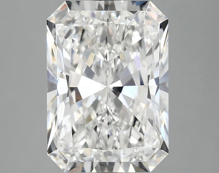 4.03 Carat Radiant Shaped Ideal Cut VVS2 IGI Certified Lab Grown Diamond