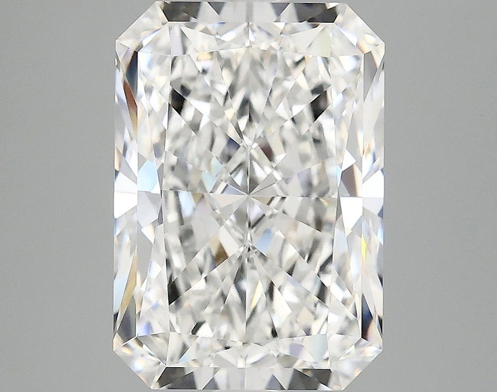 4.09 Carat Radiant Shaped Ideal Cut VVS2 IGI Certified Lab Grown Diamond