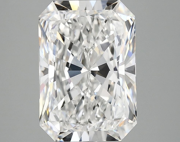 4.18 Carat Radiant Shaped Ideal Cut VVS2 IGI Certified Lab Grown Diamond