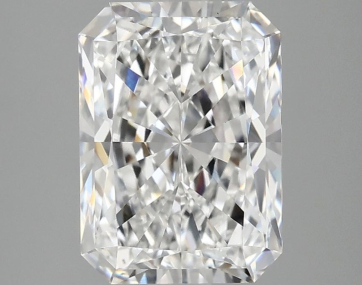 3.09 Carat Radiant Shaped Ideal Cut VS1 IGI Certified Lab Grown Diamond