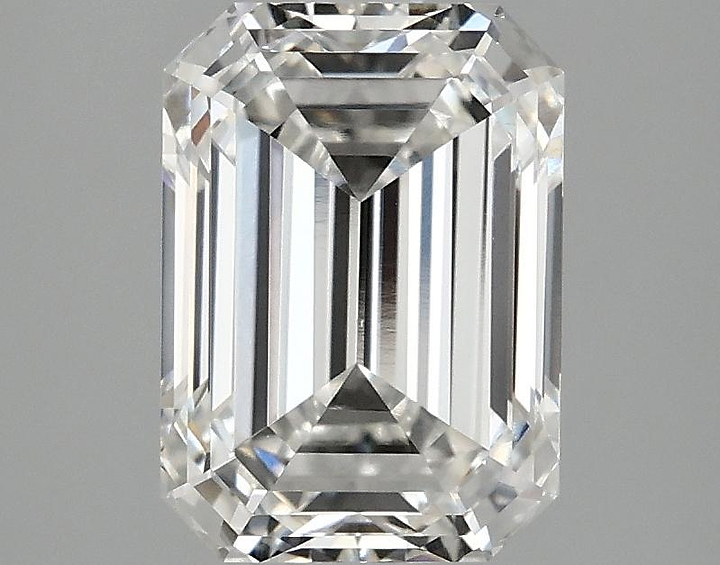 2.5 Carat Emerald Shaped Excellent Cut VS1 IGI Certified Lab Grown Diamond