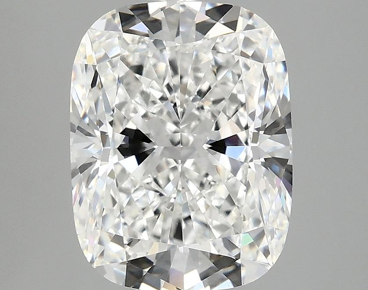 3.09 Carat Cushion Shaped Excellent Cut VS1 IGI Certified Lab Grown Diamond