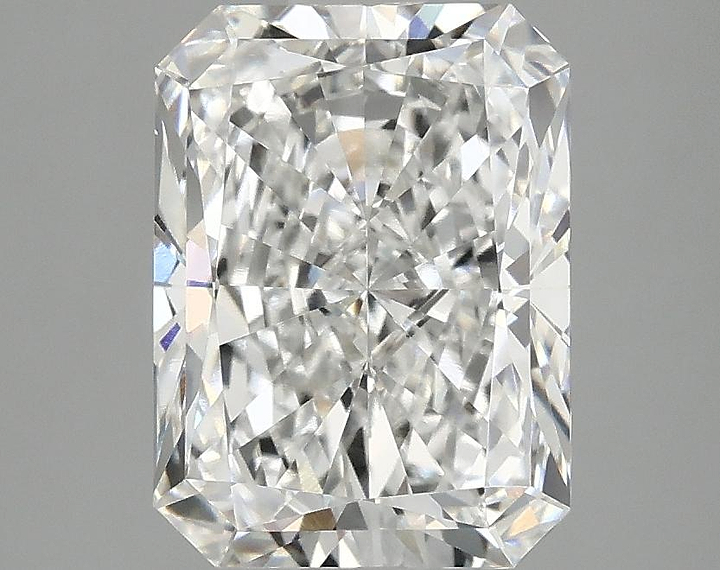 2.98 Carat Radiant Shaped Excellent Cut VVS2 IGI Certified Lab Grown Diamond