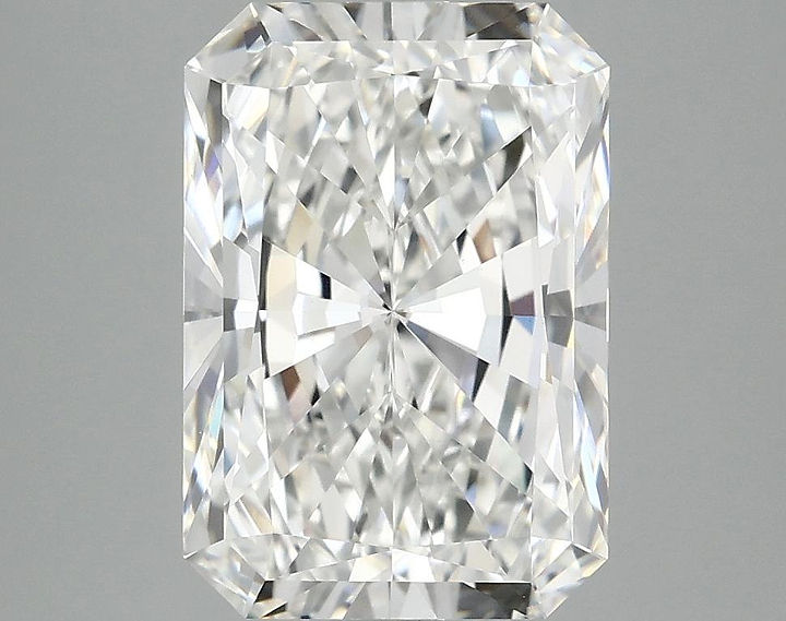 4.02 Carat Radiant Shaped Ideal Cut VVS2 IGI Certified Lab Grown Diamond