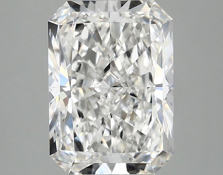 3.06 Carat Radiant Shaped Excellent Cut VVS2 IGI Certified Lab Grown Diamond