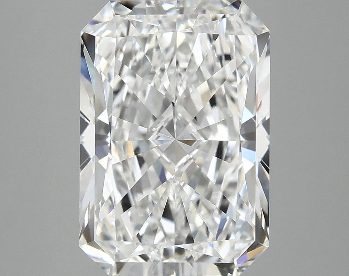 4.01 Carat Radiant Shaped Ideal Cut VS1 IGI Certified Lab Grown Diamond