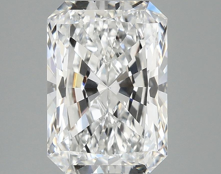 2.97 Carat Radiant Shaped Ideal Cut VVS2 IGI Certified Lab Grown Diamond