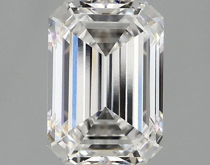 2.1 Carat Emerald Shaped Ideal Cut VS1 IGI Certified Lab Grown Diamond