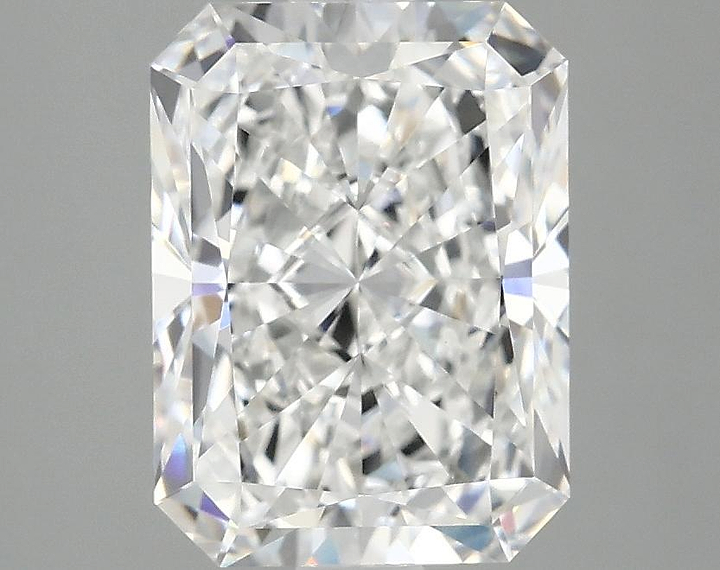 3.03 Carat Radiant Shaped Excellent Cut VS1 IGI Certified Lab Grown Diamond
