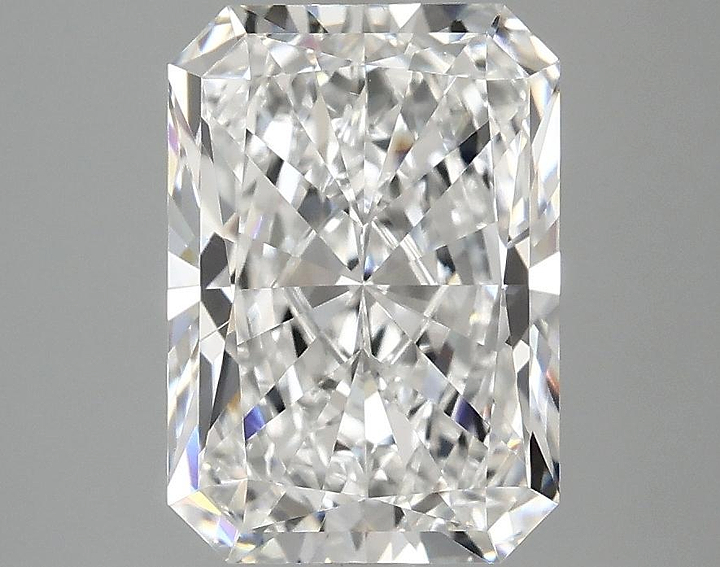 3.04 Carat Radiant Shaped Ideal Cut VS1 IGI Certified Lab Grown Diamond