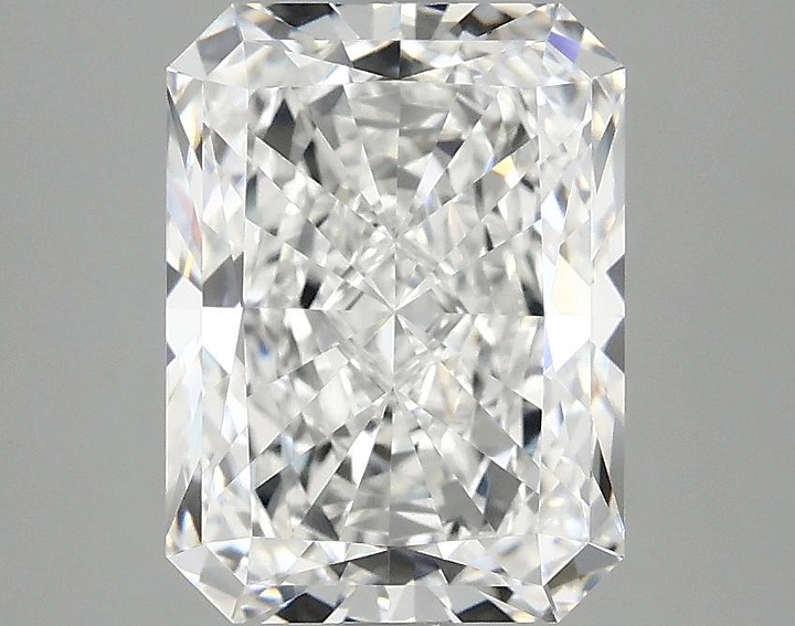 2.99 Carat Radiant Shaped Excellent Cut VVS2 IGI Certified Lab Grown Diamond