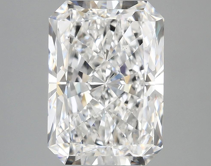 3.97 Carat Radiant Shaped Ideal Cut VS1 IGI Certified Lab Grown Diamond