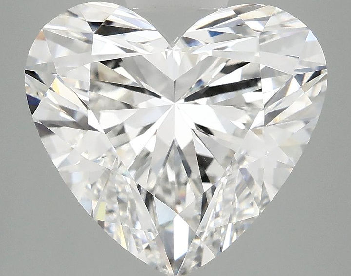 5.05 Carat Heart Shaped Ideal Cut VS1 IGI Certified Lab Grown Diamond
