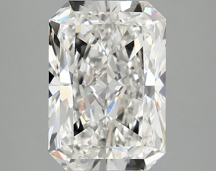 2.51 Carat Radiant Shaped Ideal Cut VVS2 IGI Certified Lab Grown Diamond