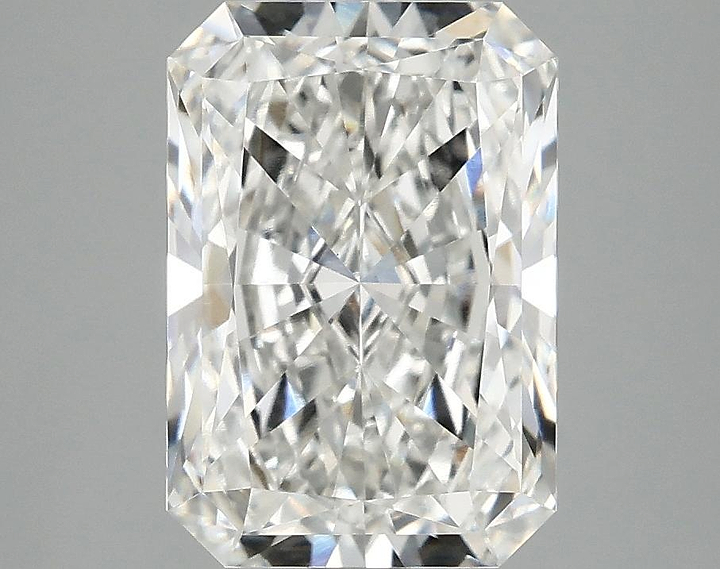 3.09 Carat Radiant Shaped Ideal Cut VVS2 IGI Certified Lab Grown Diamond