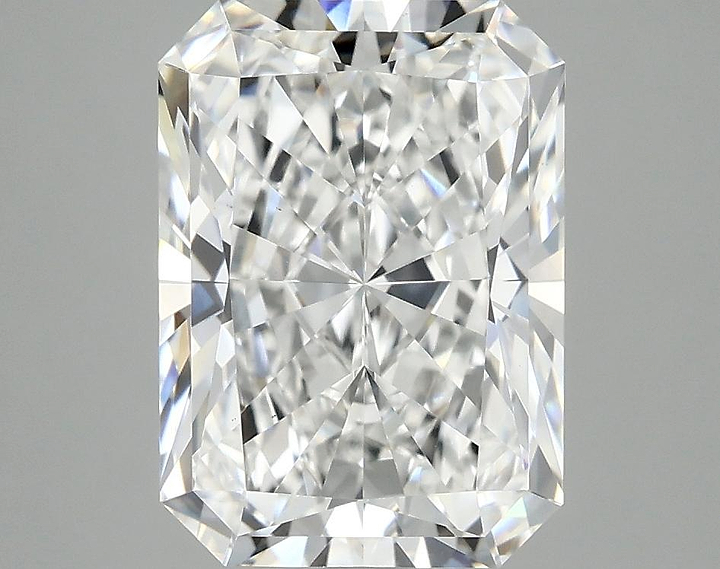 4.07 Carat Radiant Shaped Ideal Cut VS1 IGI Certified Lab Grown Diamond