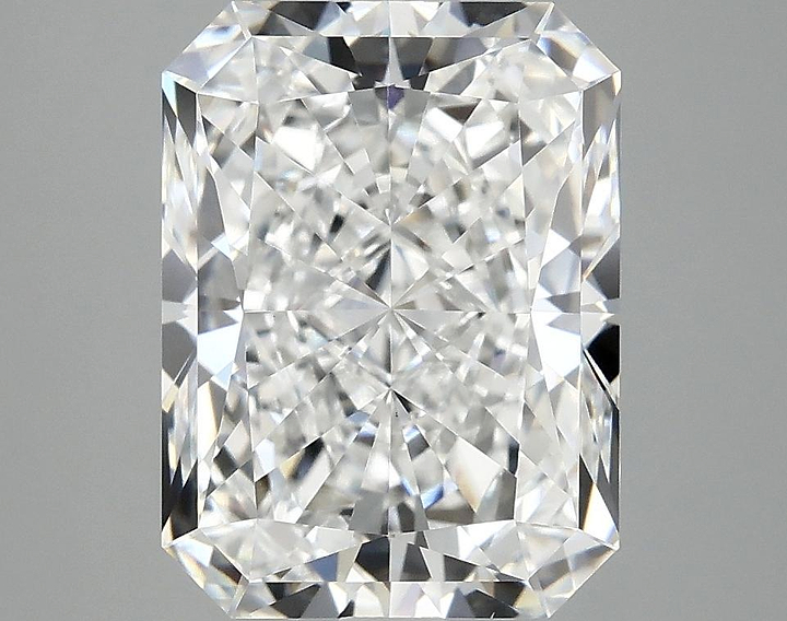 4.08 Carat Radiant Shaped Excellent Cut VVS2 IGI Certified Lab Grown Diamond