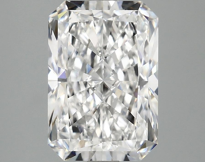 3.08 Carat Radiant Shaped Ideal Cut VVS2 IGI Certified Lab Grown Diamond