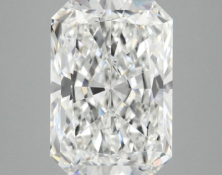 4.08 Carat Radiant Shaped Ideal Cut VVS2 IGI Certified Lab Grown Diamond