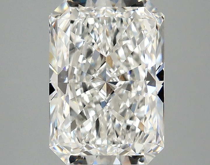 2.87 Carat Radiant Shaped Ideal Cut VVS2 IGI Certified Lab Grown Diamond