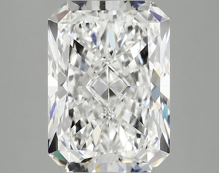 3.06 Carat Radiant Shaped Ideal Cut VVS2 IGI Certified Lab Grown Diamond