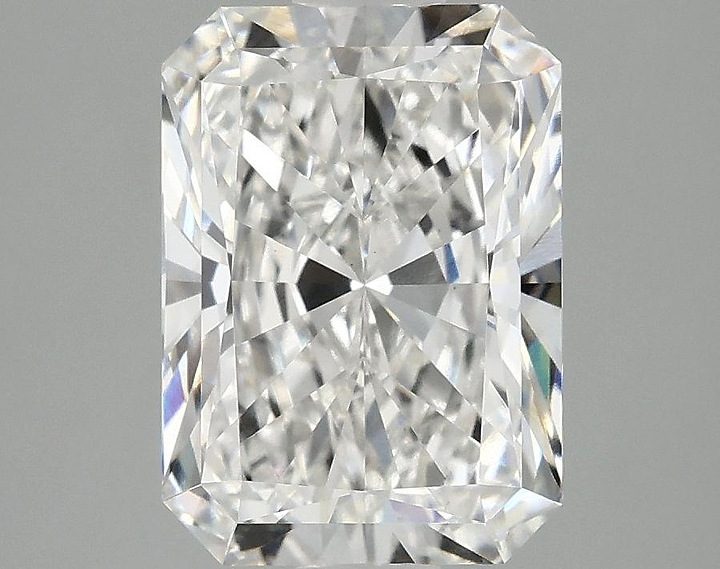 3.05 Carat Radiant Shaped Ideal Cut VS1 IGI Certified Lab Grown Diamond