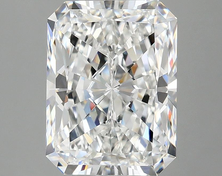 3.01 Carat Radiant Shaped Excellent Cut VVS2 IGI Certified Lab Grown Diamond